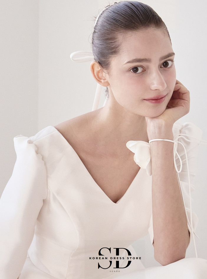 Sondr V-Neck Satin Half Sleeve - Wedding Qq review and price